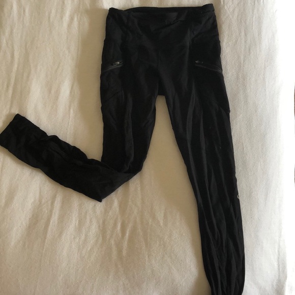 lululemon athletica Pants - Black Lulu Lemon Leggings Size 6